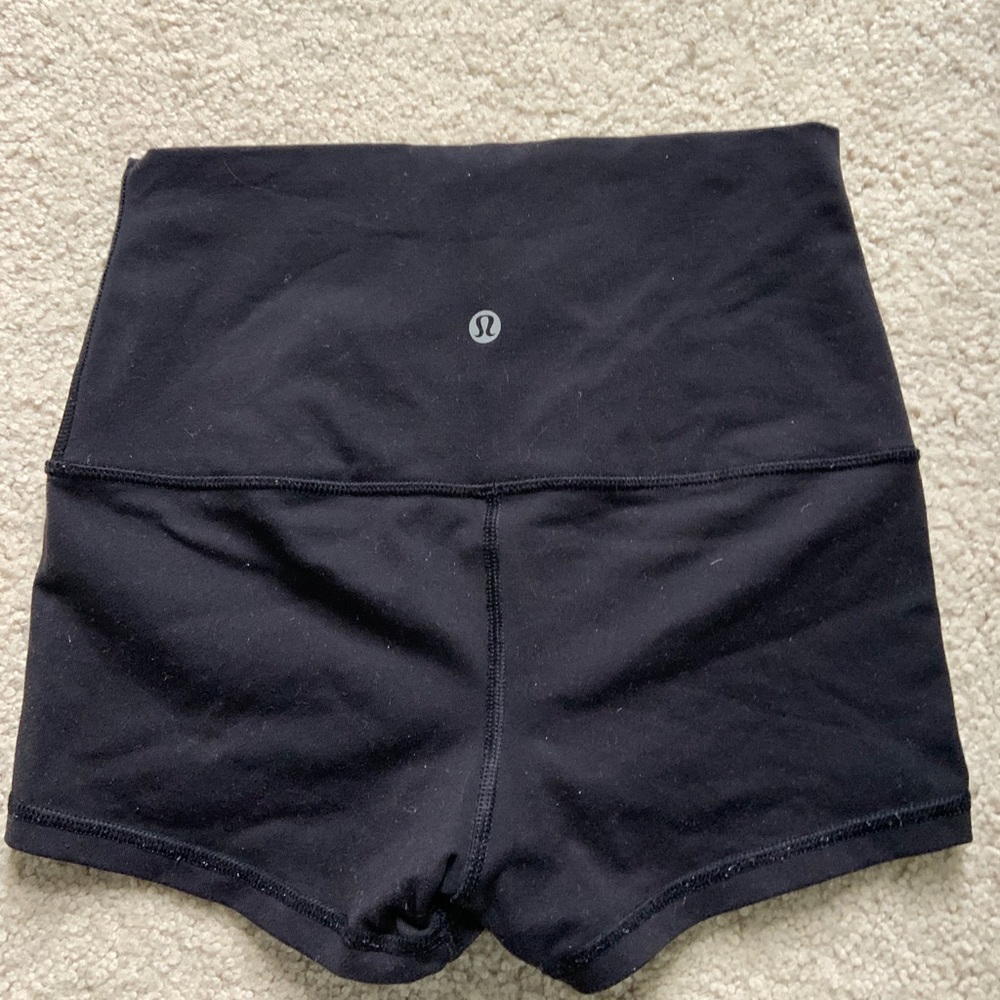 Black lululemon spandex